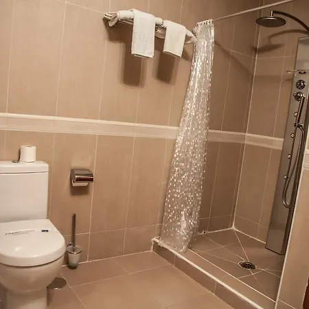 Hostal Meson Plaza ゲストハウス 2*