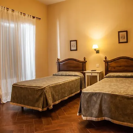 Hostal Meson Plaza 2* トルヒーリョ