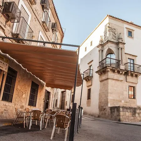 Hostal Meson Plaza Maison d'hôtes Trujillo