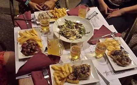 Hostal Meson Plaza トルヒーリョ
